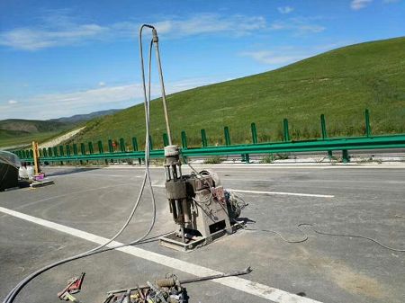 长海公路地基基础注浆加固